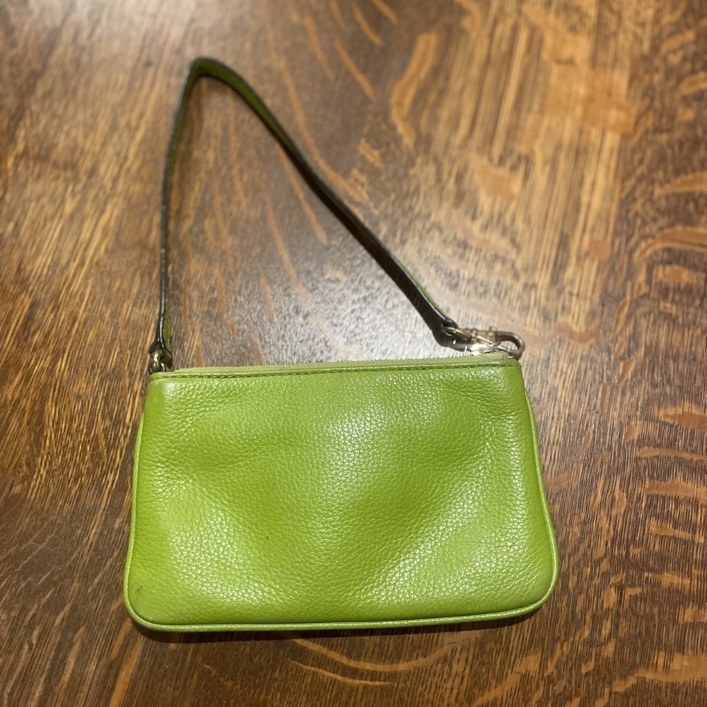 Michael Kors Fulton Pebbled Leather Lime Green Wristlet - Picture 3 of 6